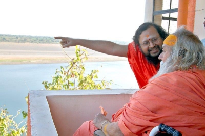 Shankaracharyaji's  visit 10-12-2011 (9).jpg