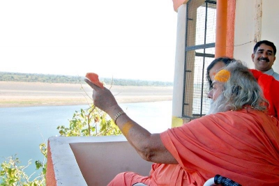 Shankaracharyaji's  visit 10-12-2011 (11).jpg