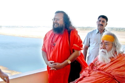 Shankaracharyaji's  visit 10-12-2011 (12).jpg