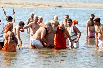 Shankaracharyaji's  visit 10-12-2011 (21).jpg