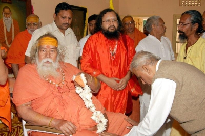 Shankaracharyaji's  visit 10-12-2011 (28).jpg