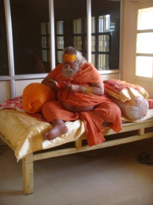 Shankaracharyaji's  visit 10-12-2011 (36).jpg