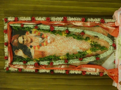FB Guru Maharajji - Tirodhan Tithi 2013 (3).jpg